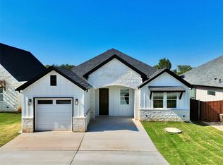 5608 San Jacinto Dr, Granbury, TX 76048