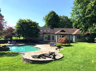 755 Riversville Rd, Greenwich, CT 06831