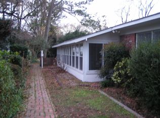 39 Algonquin Rd, Hampton, VA 23661