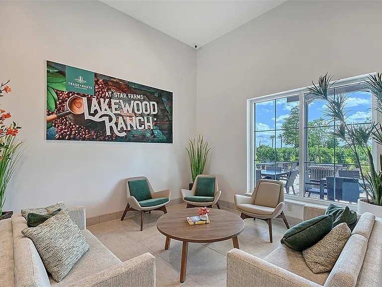 17624 Crescent Moon Loop — Photo 48