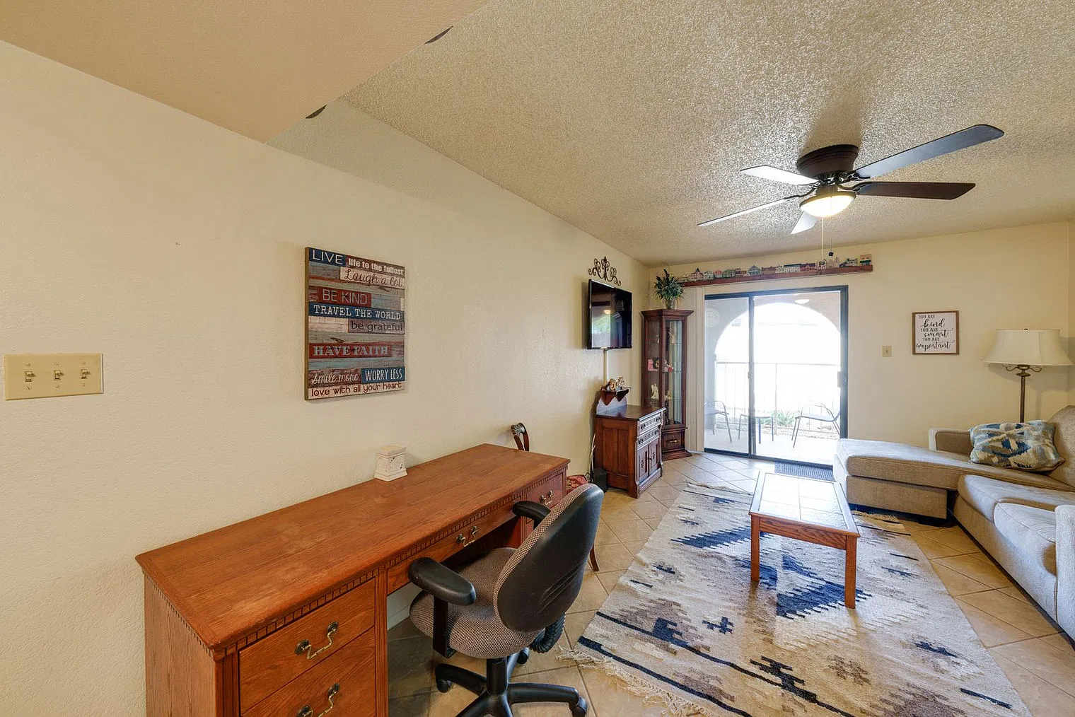 1 bed, 1.0 bath, 678 sqft, $2,435 — Photo 3