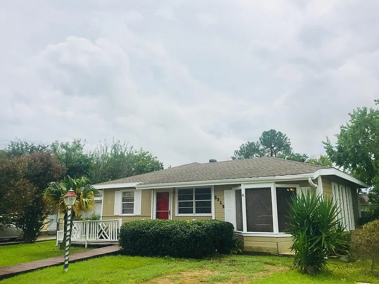 3319 Palm Ave — Photo 1