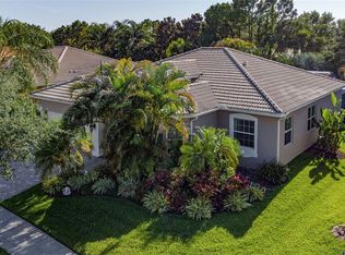 4952 Sapphire Sound Dr, Wimauma, FL 33598