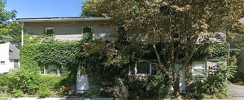 2nd image of 406 Lincoln St