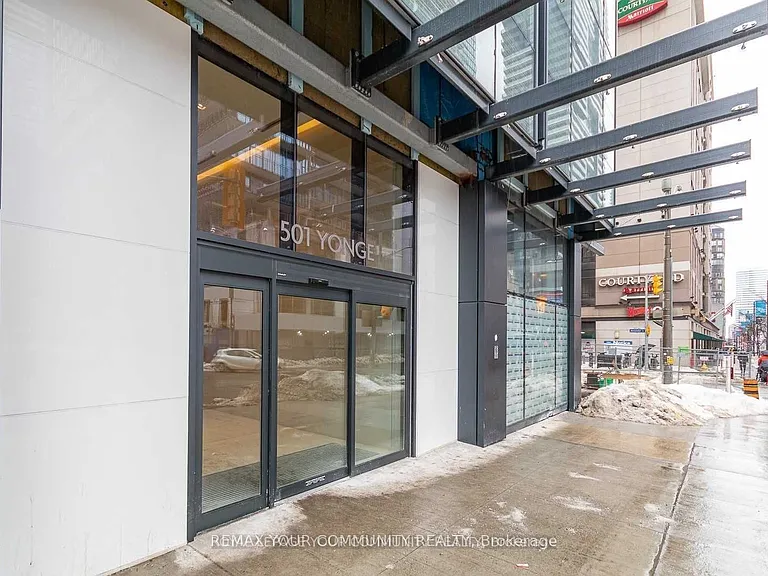 501 Yonge St #4802 — Photo 1
