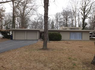 808 N West St, Olney, IL 62450