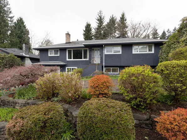 923 Plymouth Dr, North Vancouver, BC V7H 2H9