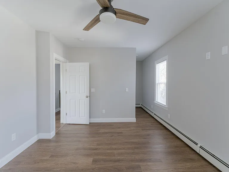 59 Fairlawn Ave #3 — Photo 13