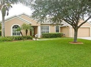 5518 Winhawk Way, Lutz, FL 33558