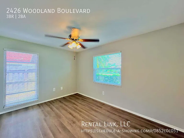 2426 Woodland Blvd — Photo 39