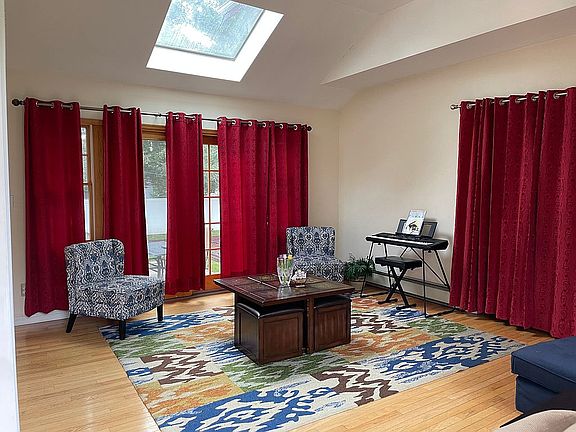 Sun Room (from front door)