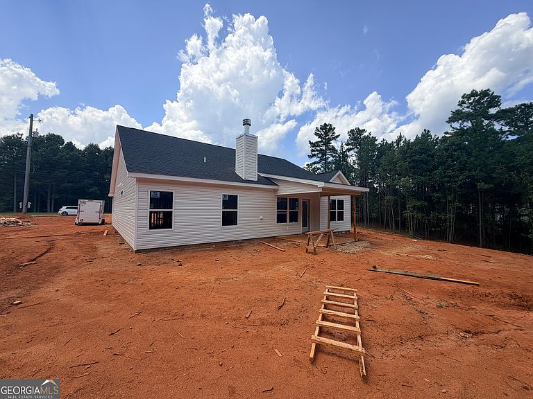 Listing photo 5