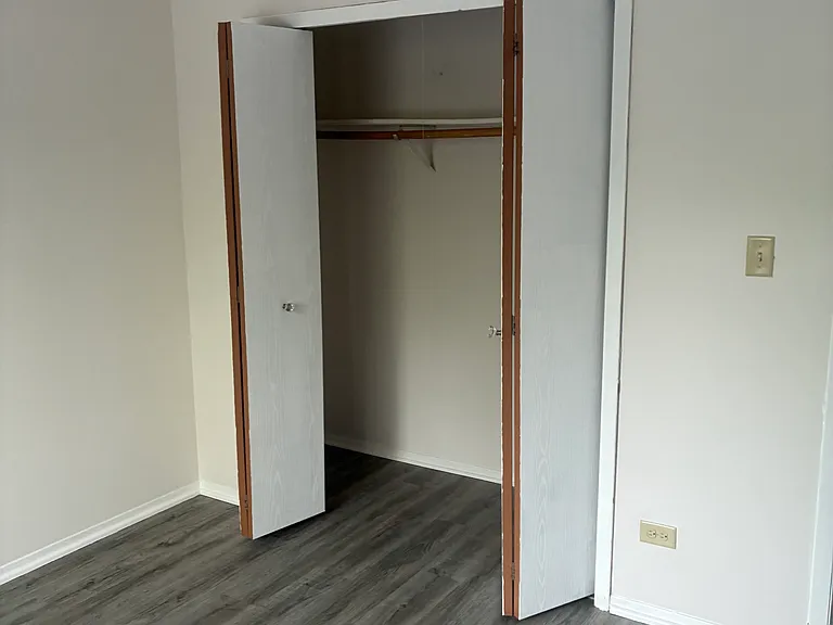 1300 Crab Apple Ct #201 — Photo 8