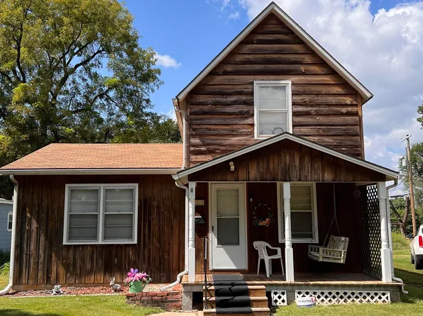 1327 NE Michigan Ave, Topeka, KS 66616