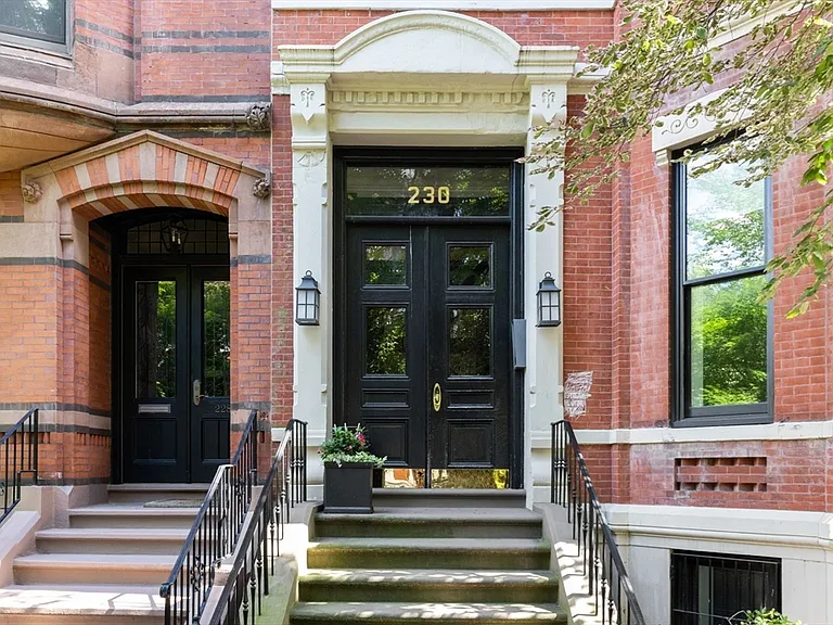 230 Marlborough St #4 — Photo 24