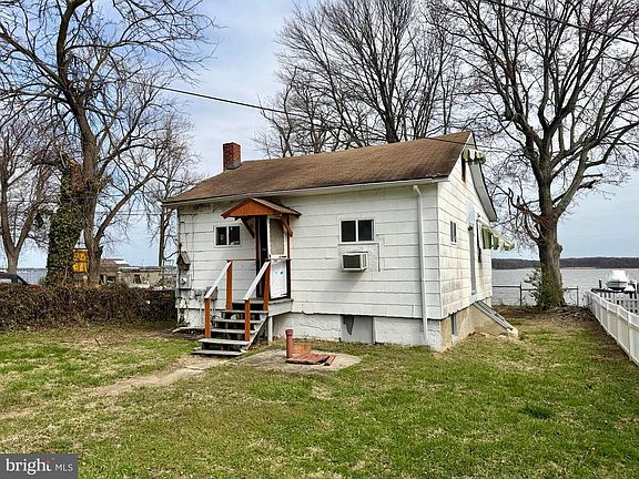 2nd image of 4327 Shore Rd