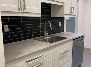 46 Montye Ave #3-02, Toronto, ON M6S 2G9