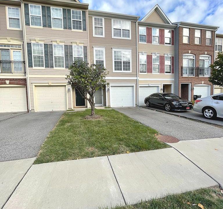 1st image of 15729 John Diskin Cir