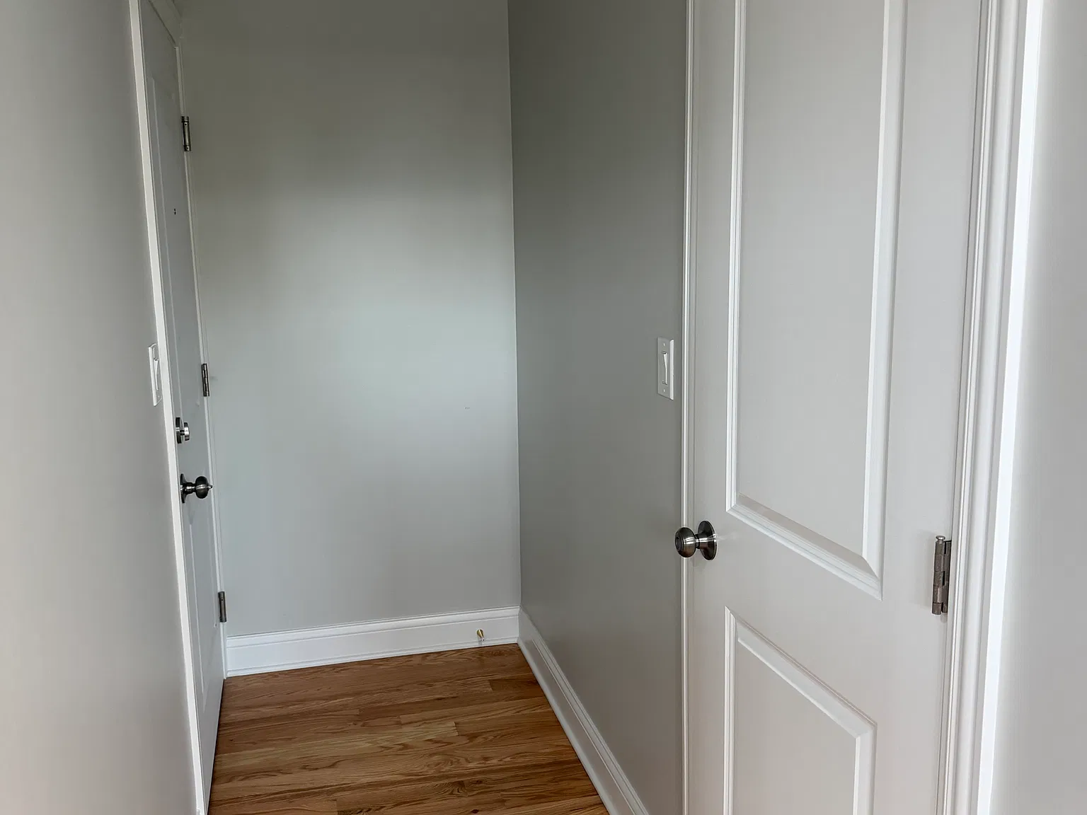 3 bed, 1100 sqft, $2,000 — Photo 1