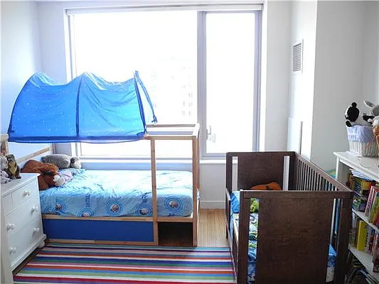 Sold by R New York | media 38