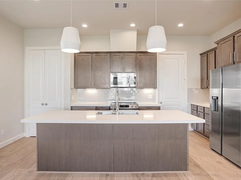 5923 Jasper Jones Way
