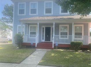 13 Elizabeth Rd, Hampton, VA 23669