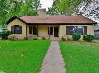 937 Center St, Conway, AR 72034