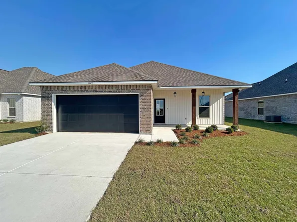 1409 Tina St, Thibodaux, LA 70301