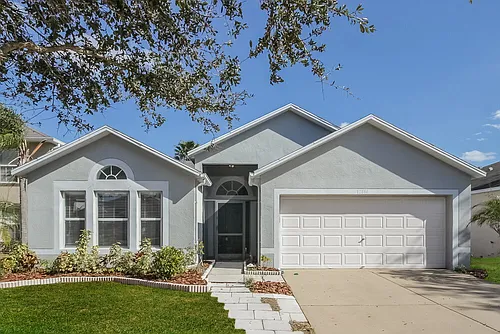 12814 Lake Vista Dr Photo 1