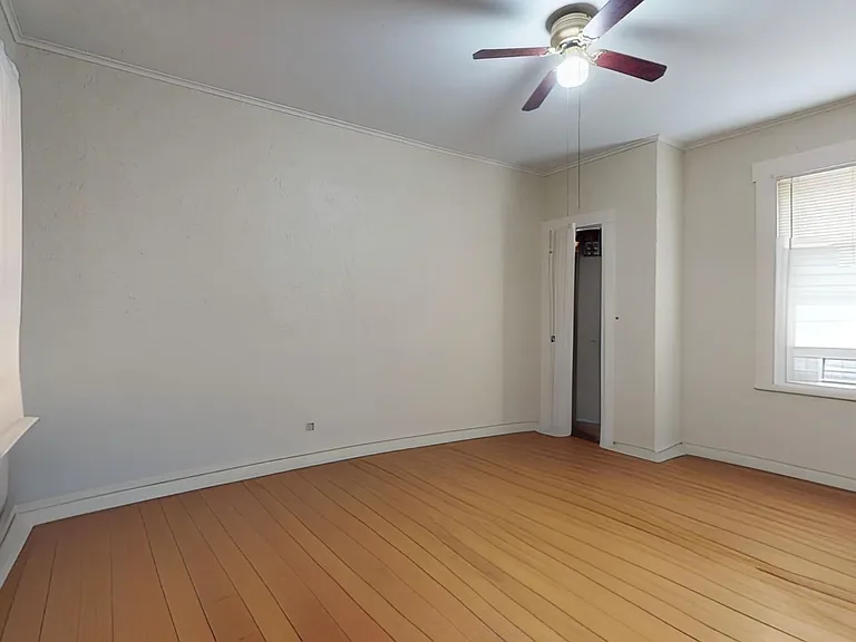 37 Franklin St #3 — Photo 1