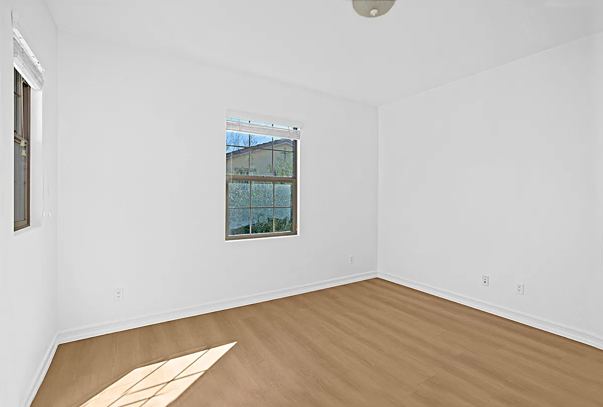 Building Photo - 15555 Canton Ridge Ter