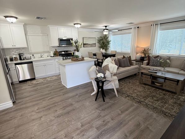 5772 Garden Grove Blvd #707