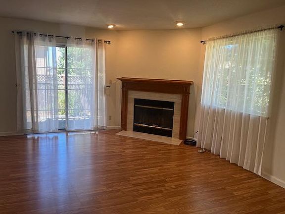 5th image of 1075 Almaden Village Ln