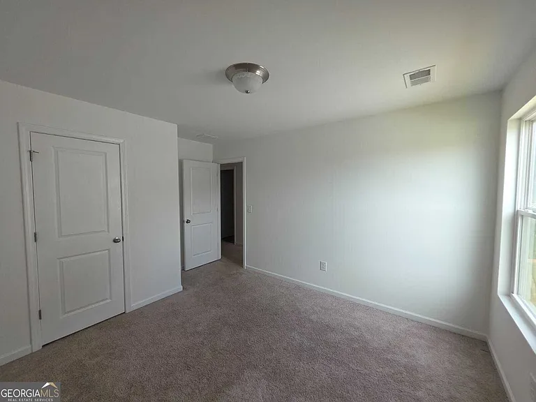 2048 Boxwood Cir — Photo 19