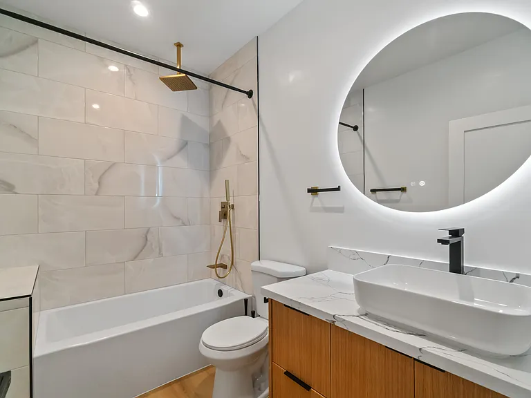 3917 Inglewood Blvd #2-C — Photo 4
