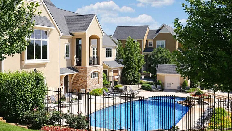 Mansions At Canyon Creek Apartments — Photo 3