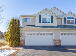 216 Timber Trails Blvd UNIT 1, Gilberts, IL 60136