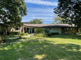 16196 W County Line Rd, Moores Hill, IN 47032