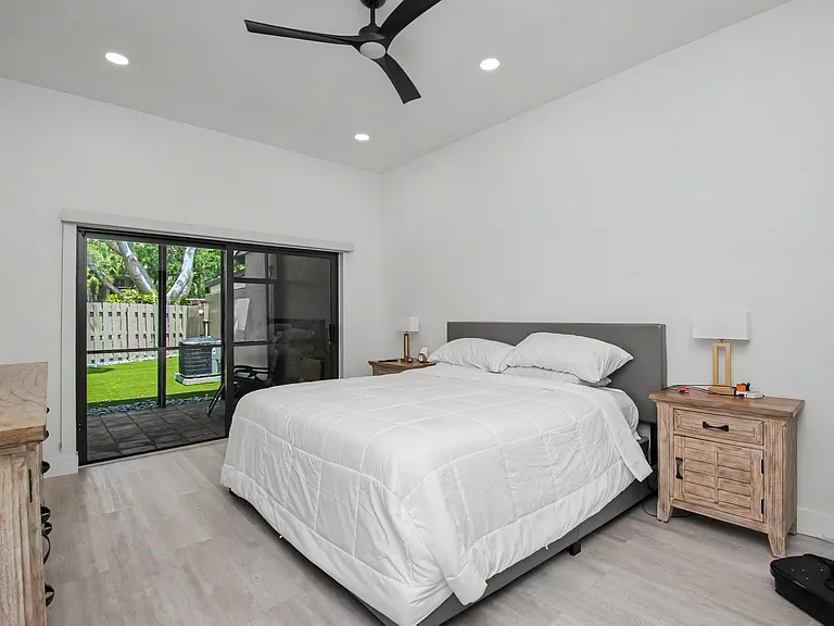 6602 Thornhill Ct — Photo 13