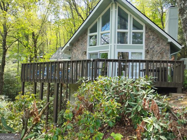 850 Ridgepole Dr, Dillard, GA 30537