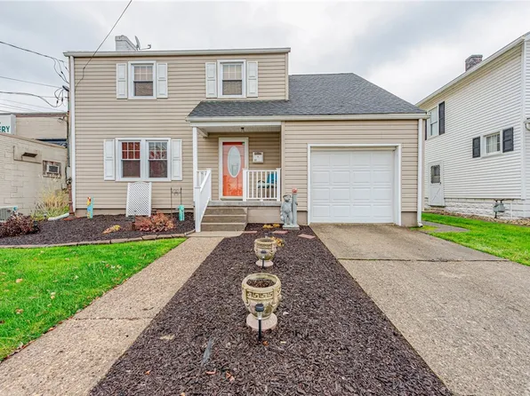 37 Cedar St, Latrobe, PA 15650