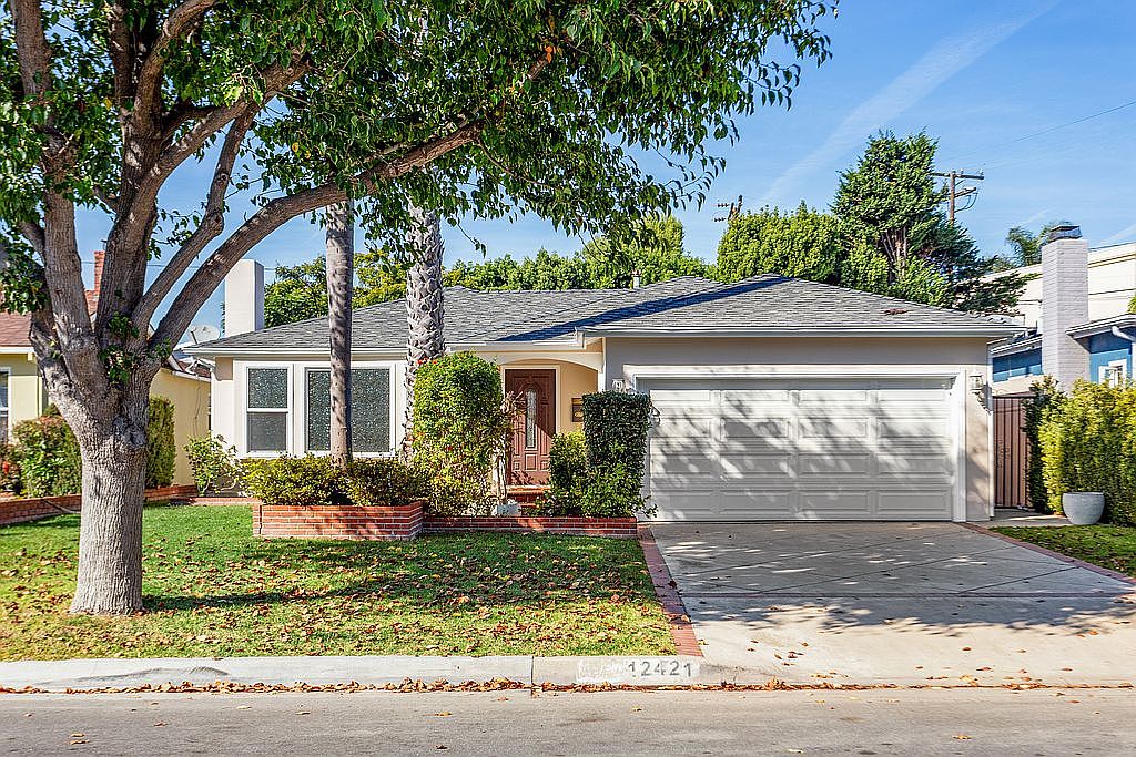 12421 Beatrice St Los Angeles CA 90066 Zillow