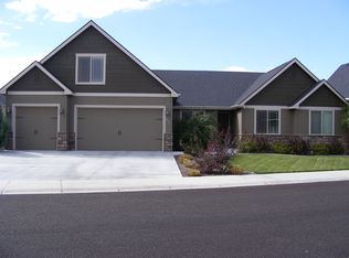 695 N Glen Aspen Way, Star, ID 83669