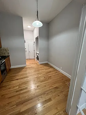 Rented by Manhattan Dwelling Corporation | media 18