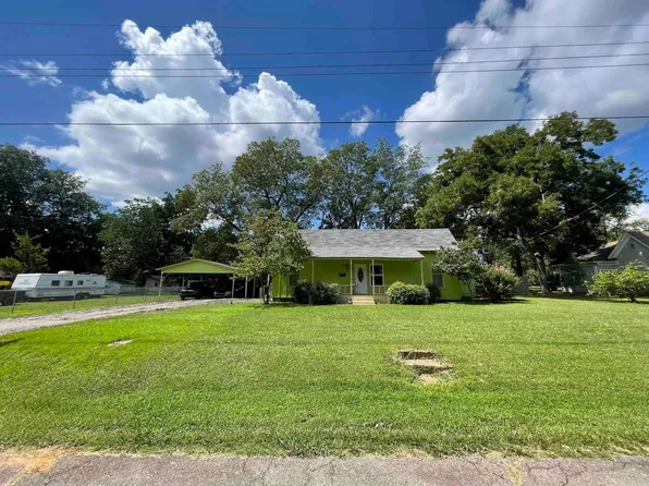 210 Gann St, Mena, AR 71953