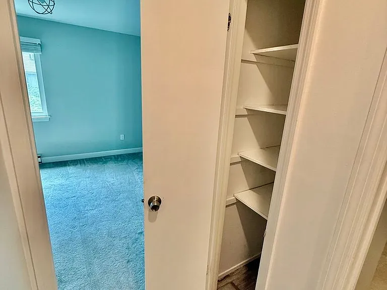 205 Village Dr — Photo 22