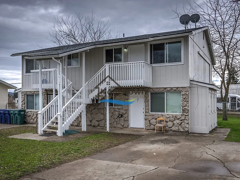 110 E Borah Ave — Photo 22