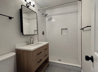 9 Blue Ridge Ave, Savannah, GA 31404