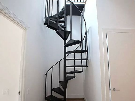 4th image of 705 9th Ave APT 5C