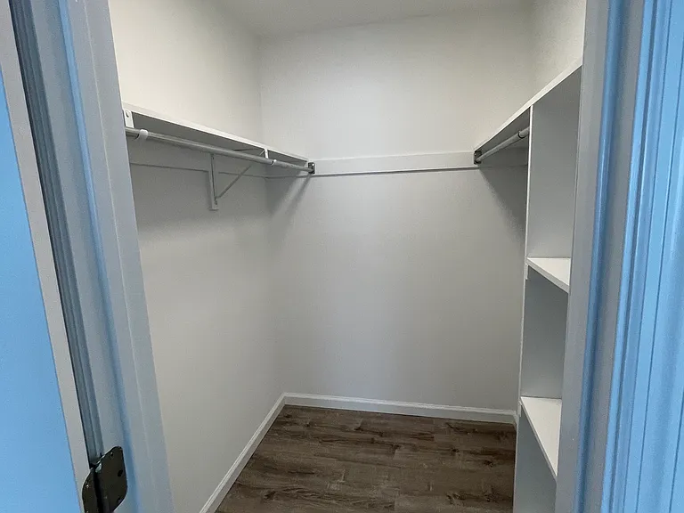 3815 Adelaide Dr — Photo 15